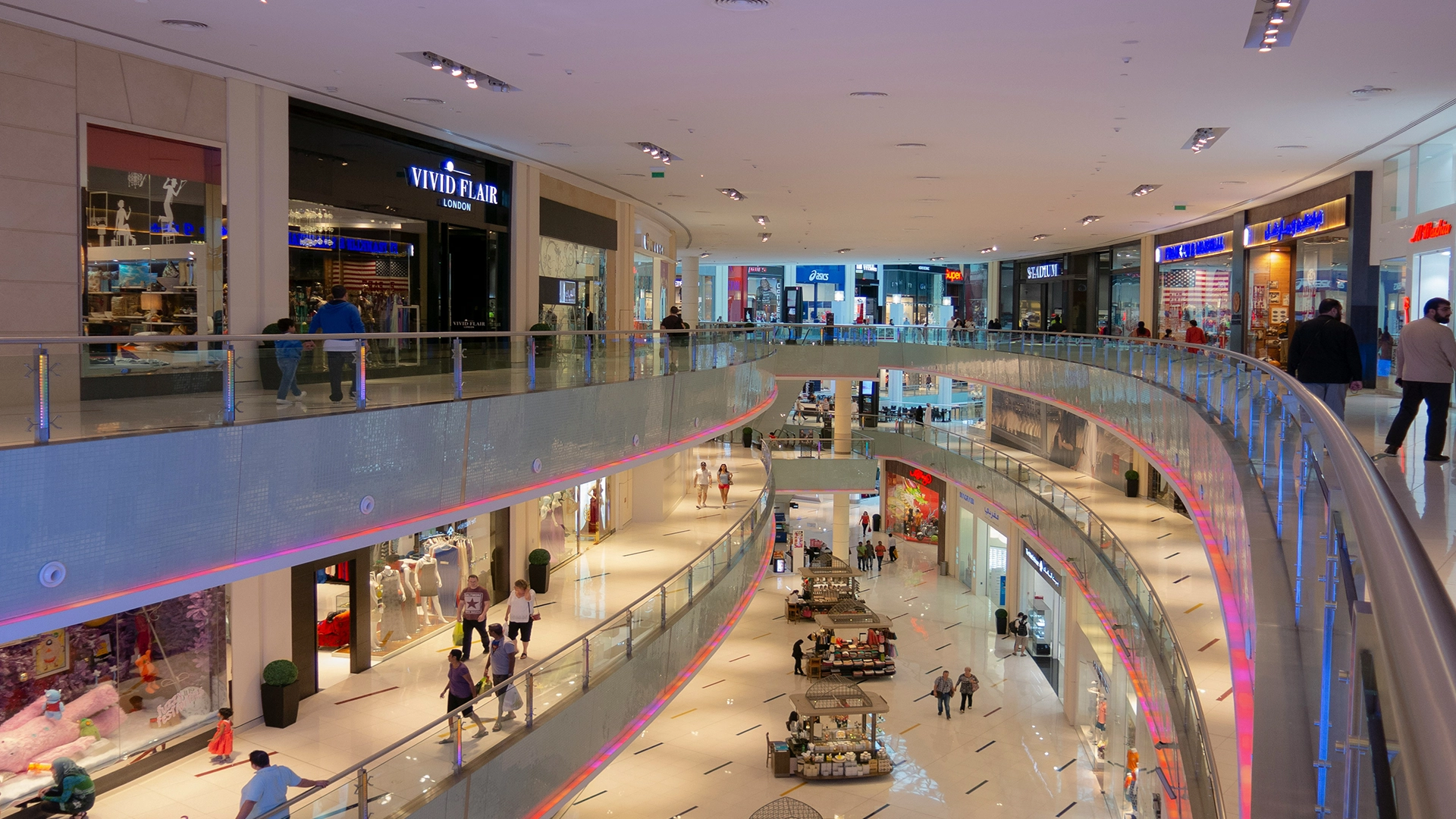 Dubai is a city synonymous with luxury, opulence, and extravagant shopping experiences. Luxury Shopping in Dubai